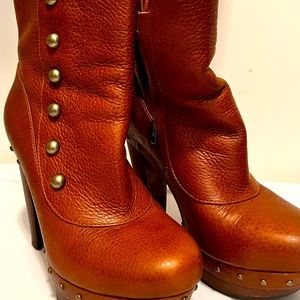 Ugg Platform Boots. Like New!